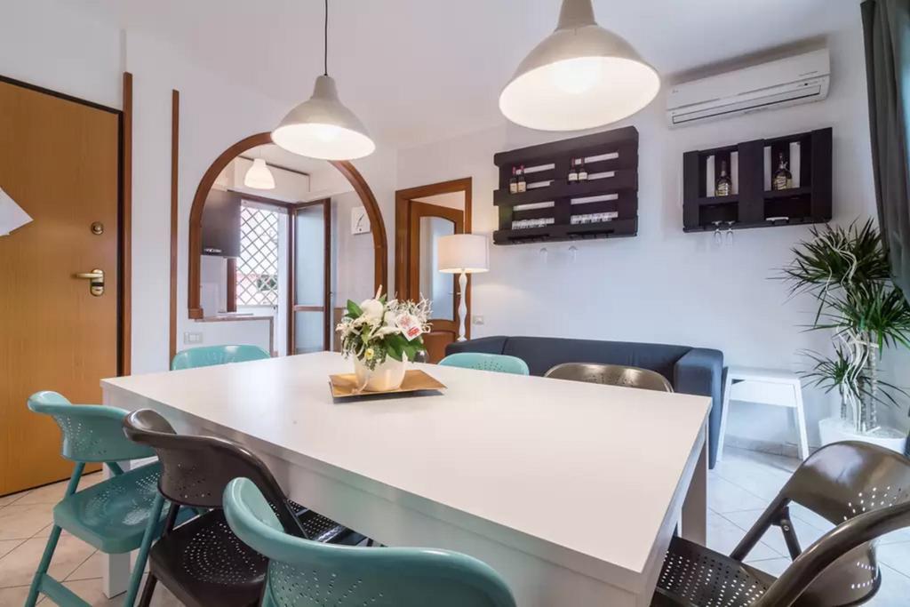 Spritz Bed & Breakfast 콰르투 산텔레나 외부 사진