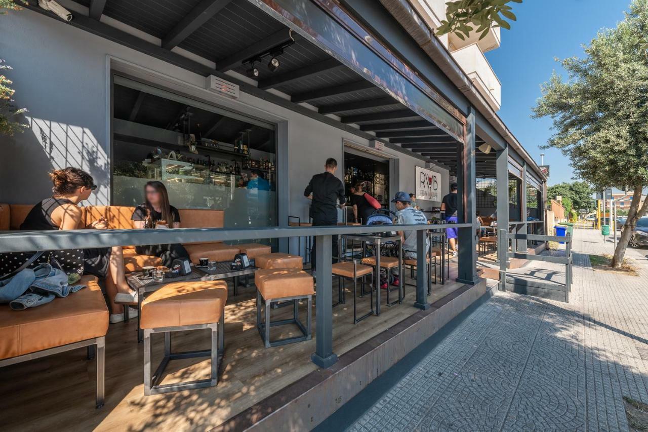 Spritz Bed & Breakfast 콰르투 산텔레나 외부 사진